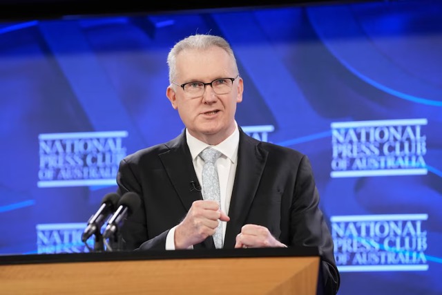 Hon Tony Burke MP being tough on migration (1).jpeg